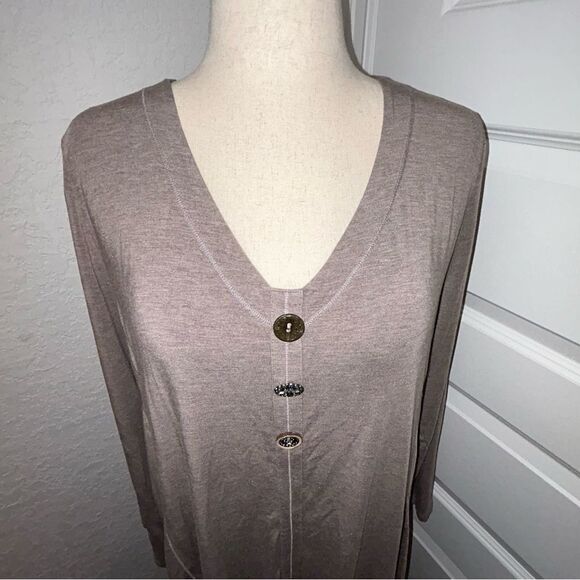Soft Surroundings Three Faux Button Front Long Sleeve Tunic Shirt Top - Picture 2 of 10